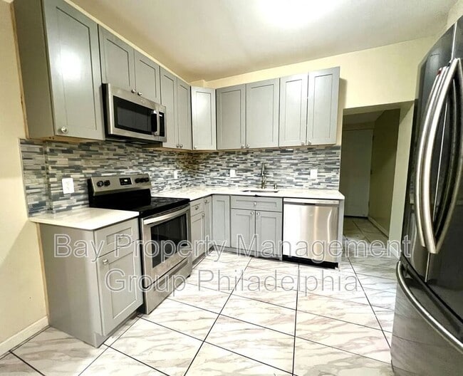 property at 7275 Saybrook Ave