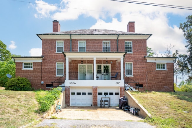 506a N Thomas Rd