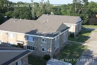 517 S John Wayne Dr in Winterset, IA - Building Photo - Building Photo
