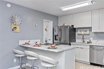 98-1394-1394 Nola St in Pearl City, HI - Building Photo - Building Photo