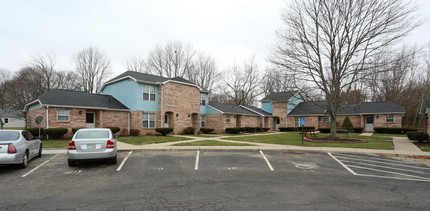 Madison Square Apartments in Plain City, OH - Building Photo - Building Photo