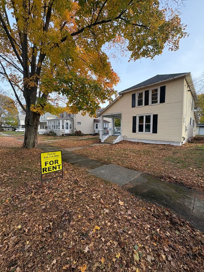 10247 Dunn Ave in Lake City, PA - Building Photo - Building Photo