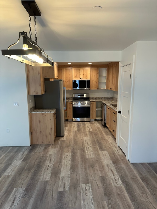 520 E South Weber Dr in South Weber, UT - Foto de edificio - Building Photo