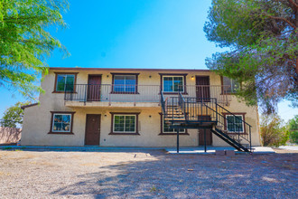 2300 Mary Dee Ave in North Las Vegas, NV - Building Photo - Building Photo