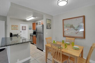 3212 NE 9th St in Pompano Beach, FL - Building Photo - Building Photo