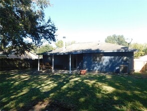 3014 Windemere Dr in Pearland, TX - Building Photo - Building Photo