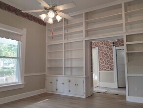 504 N Newsom St, Unit MAIN in Mineola, TX - Building Photo - Building Photo