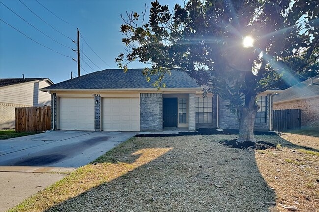 21426 Nottinghill Dr