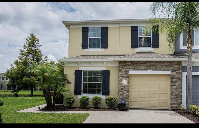 property at 2758 River Landing Dr