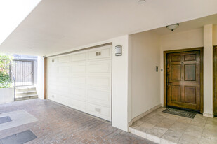 4328 Gentry Ave in Studio City, CA - Foto de edificio - Building Photo