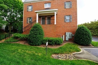 307 Le Gran Bend in Atlanta, GA - Building Photo - Building Photo