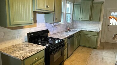 11944 Joor Rd in Baton Rouge, LA - Building Photo - Building Photo