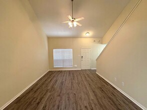 4030 Falvel Shadow Creek Dr in Spring, TX - Building Photo - Building Photo