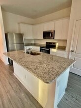 308 Bass Ct in Kissimmee, FL - Building Photo - Building Photo