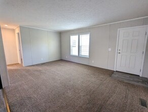 153 Beech in Highland, MI - Building Photo - Building Photo