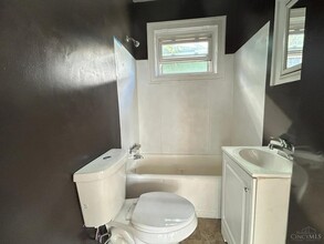 4417 Colerain Ave in Cincinnati, OH - Building Photo - Building Photo
