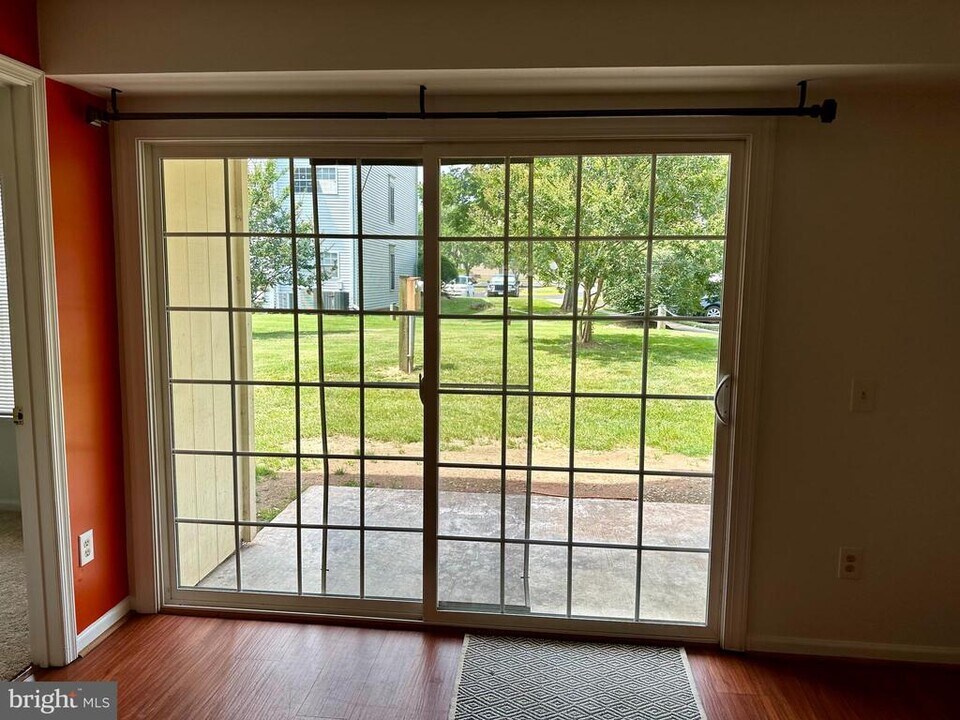 9320 Caspian Way in Manassas, VA - Building Photo
