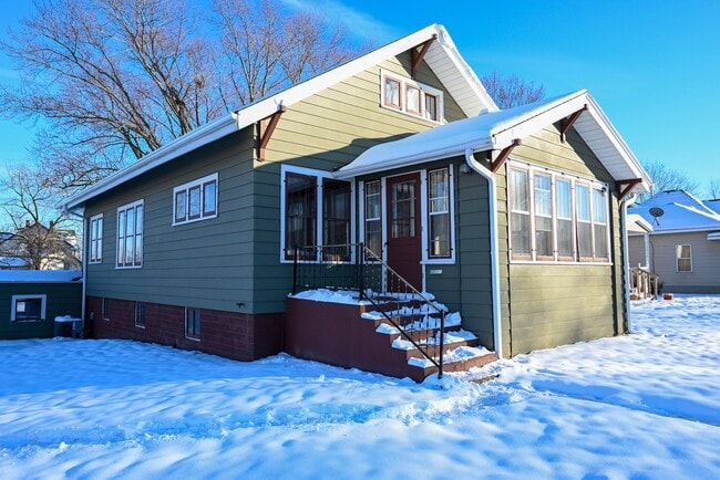 property at 1802-1806 Superior Ave