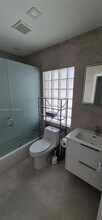 3172 NE 211th St in Aventura, FL - Building Photo - Building Photo