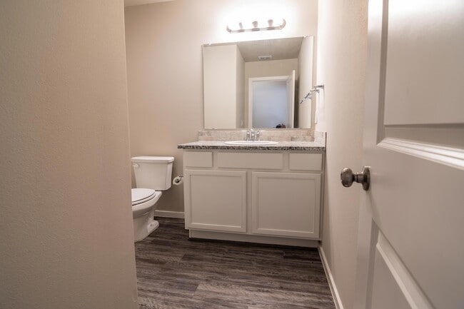2118 Langford Ave, Unit b in Lubbock, TX - Building Photo - Building Photo