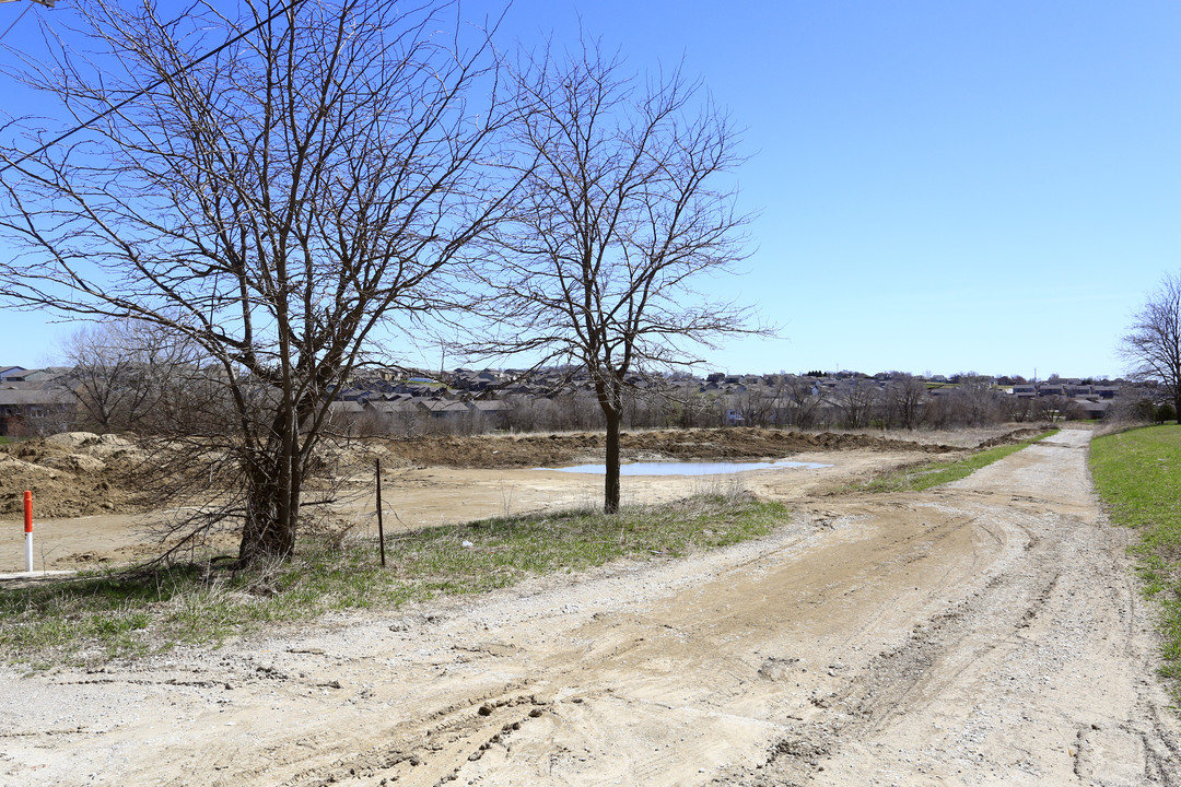 Creek's Edge Apartments in Omaha, NE - Building Photo