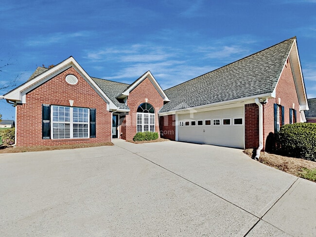 property at 18 Ludwick Ln