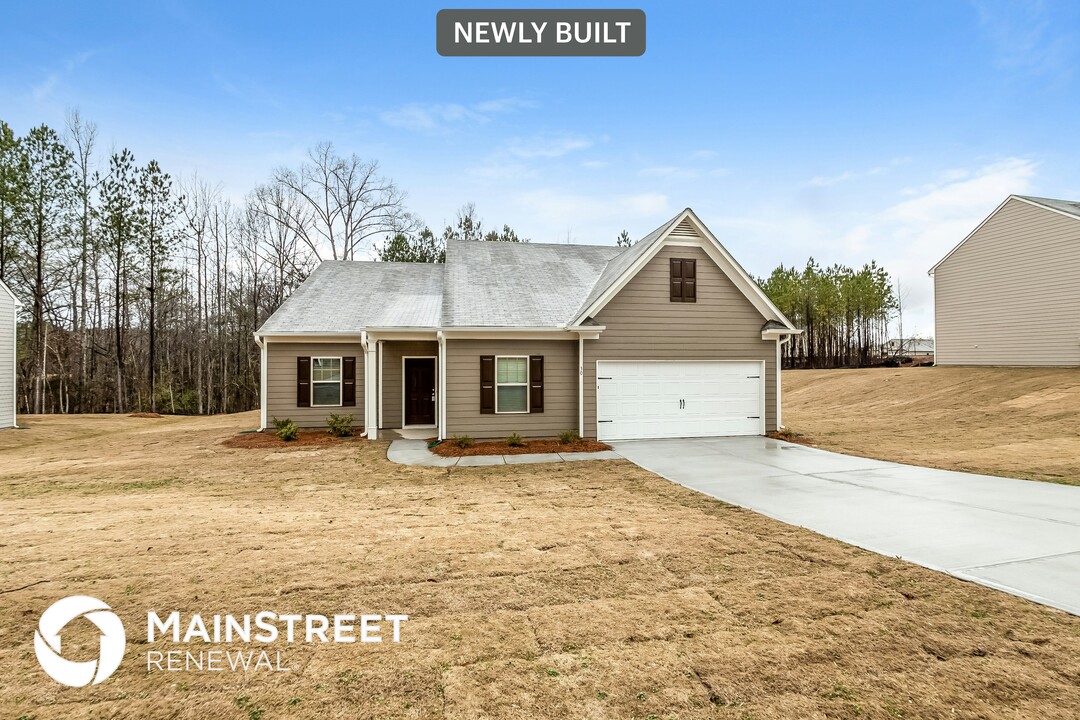 30 Olivia Wy in Covington, GA - Building Photo