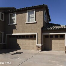 9831 E Rosemary Ln in Scottsdale, AZ - Building Photo - Building Photo