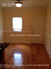 557 E Harris St in Savannah, GA - Building Photo - Building Photo