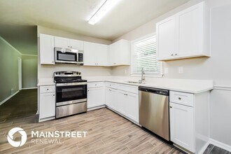 1277 Scenic Way SW in Lilburn, GA - Building Photo - Building Photo