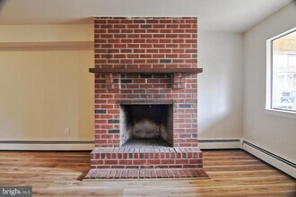 2003 Walnut Ridge Dr in Pottstown, PA - Building Photo - Building Photo