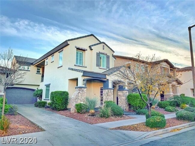 10487 Howling Coyote Ave in Las Vegas, NV - Building Photo - Building Photo