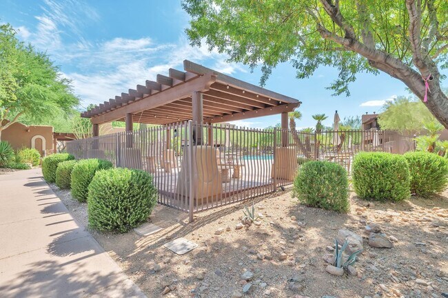 13300 E Vía Linda in Scottsdale, AZ - Building Photo - Building Photo