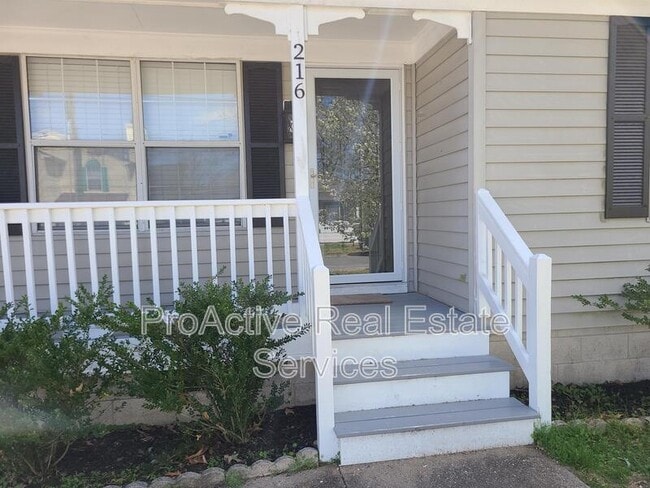 216 Diamond Ave in Chesapeake, VA - Building Photo - Building Photo