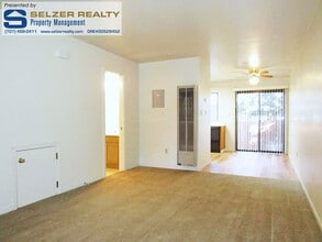 880 S Orchard Ave in Ukiah, CA - Building Photo - Building Photo