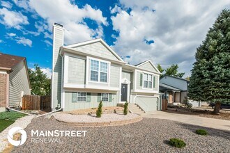 2884 S Genoa St in Aurora, CO - Building Photo - Building Photo