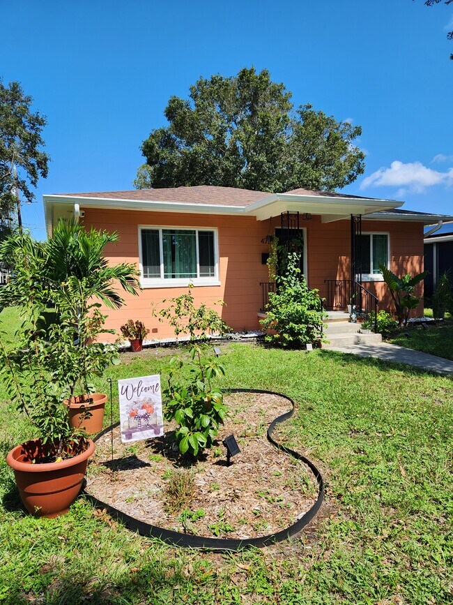 4721 2nd Ave N in St. Petersburg, FL - Building Photo - Building Photo