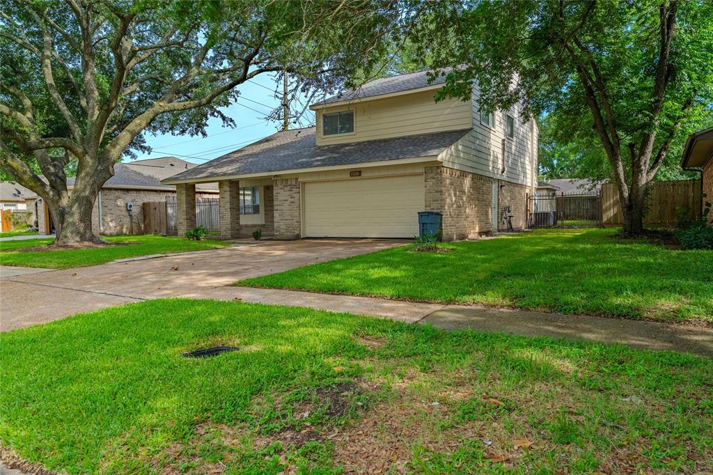 6507 Desert Rose Ln in Houston, TX - Building Photo