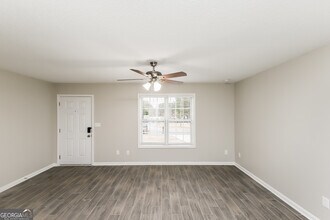 1091 Woodwind Dr in Rockmart, GA - Building Photo - Building Photo