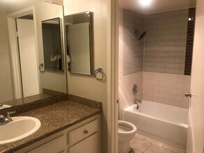 10659 Caminito Cascara in San Diego, CA - Building Photo - Building Photo