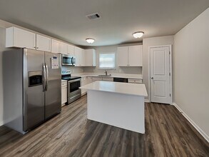 30 Daniel Ln in Porterdale, GA - Building Photo - Building Photo