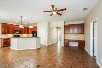 11049 River Trent Ct in Lehigh Acres, FL - Building Photo - Building Photo