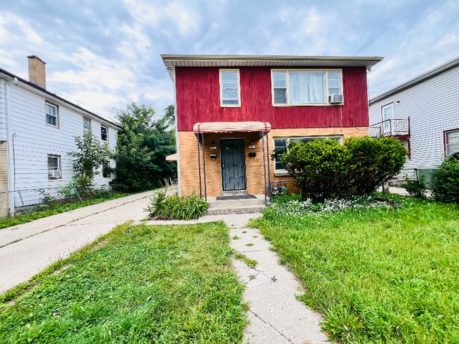 4945 N 51st Blvd in Milwaukee, WI - Building Photo - Building Photo