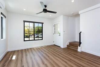 2610-2612 Juan St in San Diego, CA - Foto de edificio - Building Photo