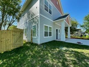 605 Center St in Richmond, TX - Building Photo - Building Photo