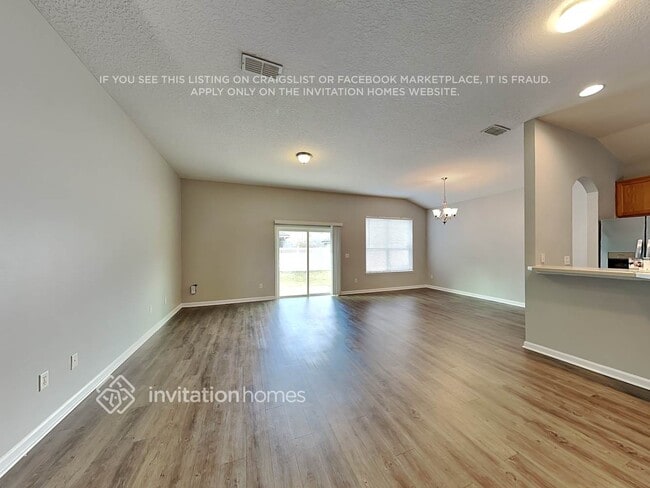 534 Roserush Ln in Jacksonville, FL - Foto de edificio - Building Photo