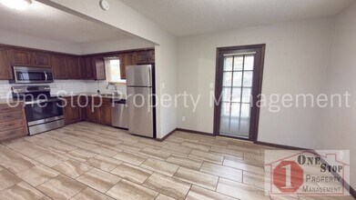 6513 129th Pl in Grandview, MO - Building Photo - Building Photo