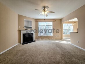 805 Parkland Pl in Glen Allen, VA - Foto de edificio - Building Photo