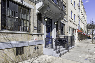 971 Kelly St in Bronx, NY - Building Photo - Building Photo