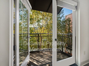 601 Sylvan Hts Wy in Nashville, TN - Foto de edificio - Building Photo